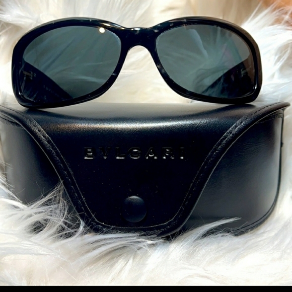 Bvgari Black Marbled Sunglasses with Swarovski - Picture 4 of 6